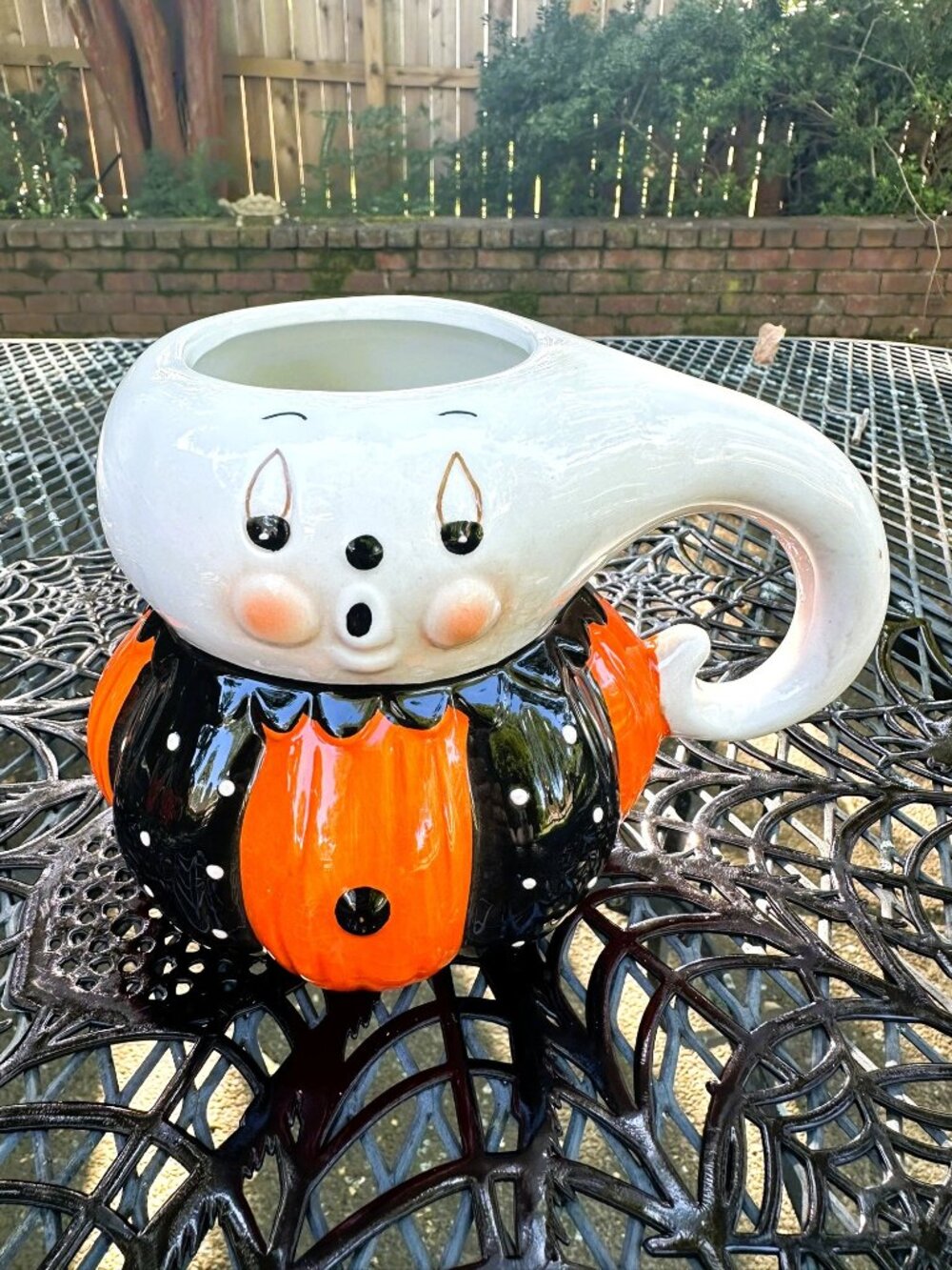 New Johanna Parker Retro Ghost Halloween Carnival Ceramic Mug 2026